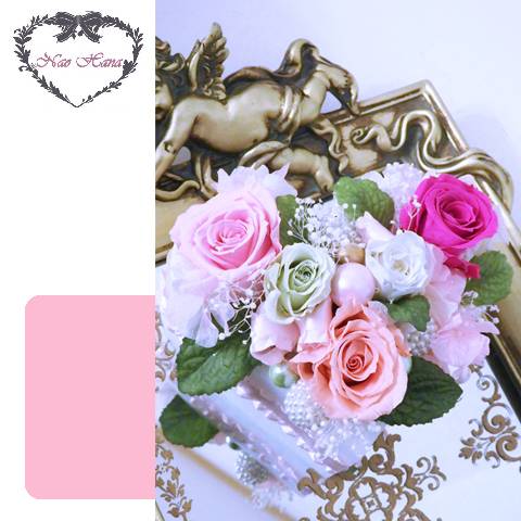 プリザーブドフラワー　ローズいっぱいのハートアレンジ