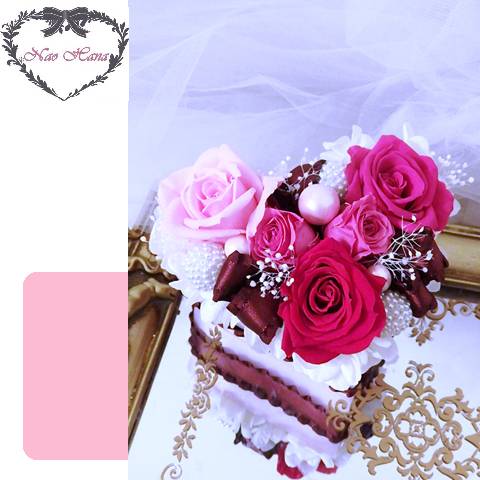 プリザーブドフラワー　ローズいっぱいのハートアレンジ